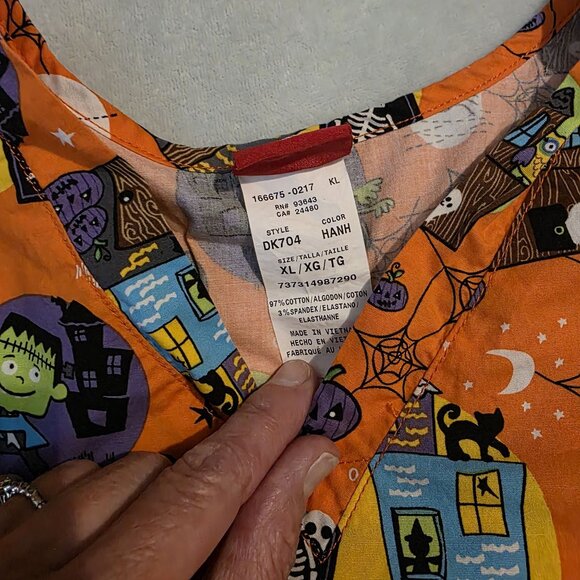 Halloween Dickies Womens Scrub Top XL Pumpkin Frankenstein Ghost Haunted House - Picture 5 of 15